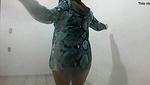 Hot Mature Latina Dancing Seductively