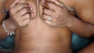 naejae starts with throat kiss before riding toy wetly