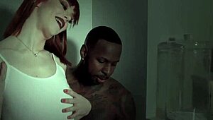 Redheaded teen takes big black cock blowjob 😍