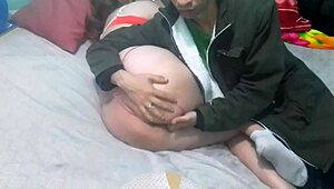 Can you handle me fingering her through panties before side sex?