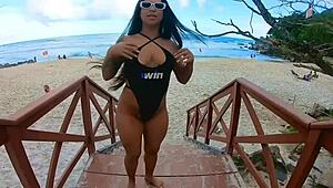 First blowjob of the year at the beach, guess what happened! 😜