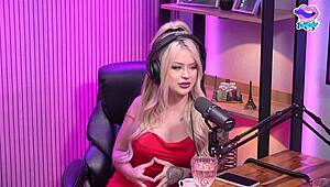 Giselle Berdnarski Left Monique Bertolini So Horny In California