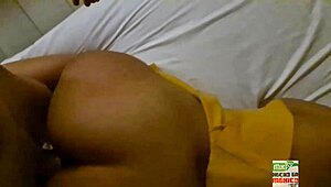 despues de mamarle la verga como nunca, dame shots de esa curva. humillame y nalguie en cuatro como perra.