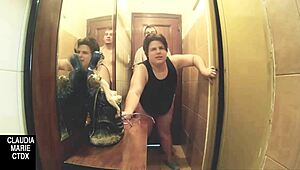 Follando a la gorda hard between walls in amateur action