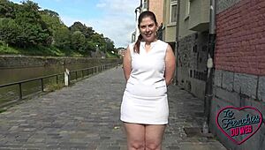 Alice, 35 Yaşındaki Yaramaz Kemancı, Sert Anal Oyununa Bayılıyor! 😏