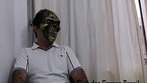 Marido corno da mulher para vizinho comer fica narrando foda latina ebony old big ass riding