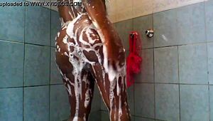 shower tease with ebony amateur in steamy homemade clip