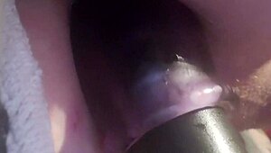 Iskusan gej puši sopstveni kurac duboko