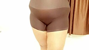 oh wow, check out those huge african milf tits bouncing everywhere!