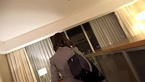 ハメ撮り 現役水泳部18歳 育ち過ぎh乳を揺らしながらのゴム無し生セックス おまんこが気持ち良すぎてうっかり中出し スク水からこぼれるhカップ 神スタイル現役水泳部jk爆乳を振り回す極上騎乗位　https bit ly 3oavx9p