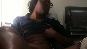 ebony babe masturbates on bathroom counter