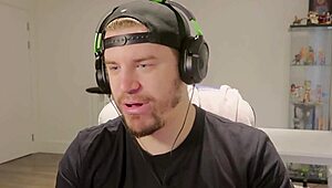 how to be a perfect fbi secret agent with big tits flashing in meet and fuck game