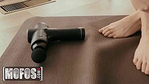 Charles Dera Pounds Rebecca Vanguard's Wet Pussy