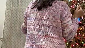 Anna Maria says, 'Merry Christmas, let's get sexy'