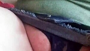 hey, ever seen a fat pussy this juicy? wanna watch me play with it?