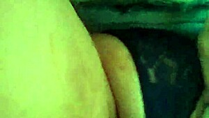 hey, ever seen a fat pussy this juicy? wanna watch me play with it?