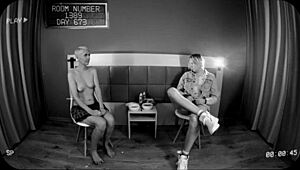 tajná experimentální místnost 1389 den 673 s kinky domácí zábavou