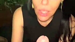 Deusa, how does that hard dick feel in your mouth?