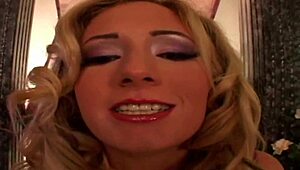 This Nasty Milf Slut Is Licking Cum Off a Strawberry! 😈