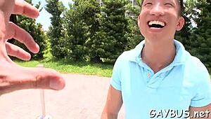 I Am The Blindfolded Stud Tricked Into Oral Sex By A Hunk