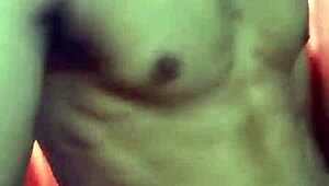 Franco猛操富豪智利男超激烈