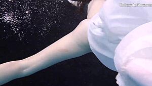 Andrejka pulls off stunning underwater moves by the pool