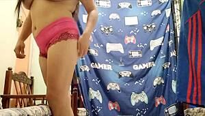 Esto es pa que aprendas a follar vieja sumisa. Hijastro calienta madrastra con sexo anal lento! 😈