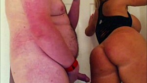 Watch Sophie James' Frisky Post-Gym Sex On Webcam