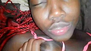 Troia pervertita, pompo forte figliastra e le sborro addosso! 😏