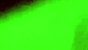 Слимyslimy1 дрочит под короткими шортиками