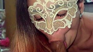 esposinha gata mamando e quicando - sailor girl hotwife enjoying amateur couple fun