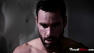 halv så gammel, ung 18+ babe entrer klassisk tabu-historie