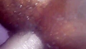 enrabando o marido safado with strapon