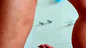 blonde milf alineflavio in steamy couple action update 😘