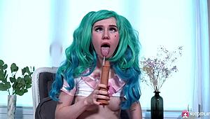 leyla lure rides dildo hard in cosplay.