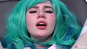 leyla lure rides dildo hard in cosplay.