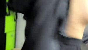 Тая гореща латинка курва дава ли най-доброто анално чукане с голямото си дупе?