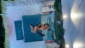 Monika fox poses naked on bed