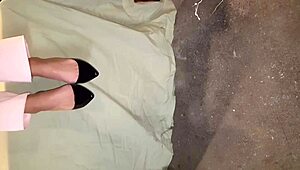 熟女业余网红亲密摄像头肛交