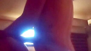 Moteleando in a hotel