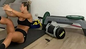 Hey, have you seen Sol Pérez's cameltoe yet?