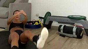 Hey, have you seen Sol Pérez's cameltoe yet?