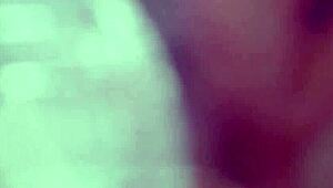 Lola Foxx Dances Then Stuffs Her Pussy