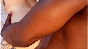 vazou na net! ruiva cavala mamando jogador com força!