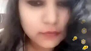 Oh wow, Sona Bhabhi’s nipple show on Bigo Live is unreal! Don’t miss those huge tips!