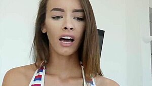 Vroča mlada 18+ rjavolaska, hočeš grgrati na gostem sperm?