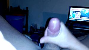 I’m Playing Solo on Cam with My Colombian Friend Using Big Cock