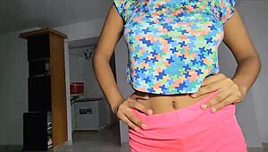 Tabu latina rumskompis förförd till het soffknull?