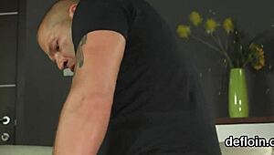 Hey, wanna see this elegant girl stretch her juicy twat?