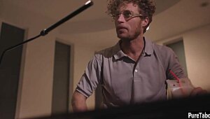 Teens experience insane virtual group sex fucking.